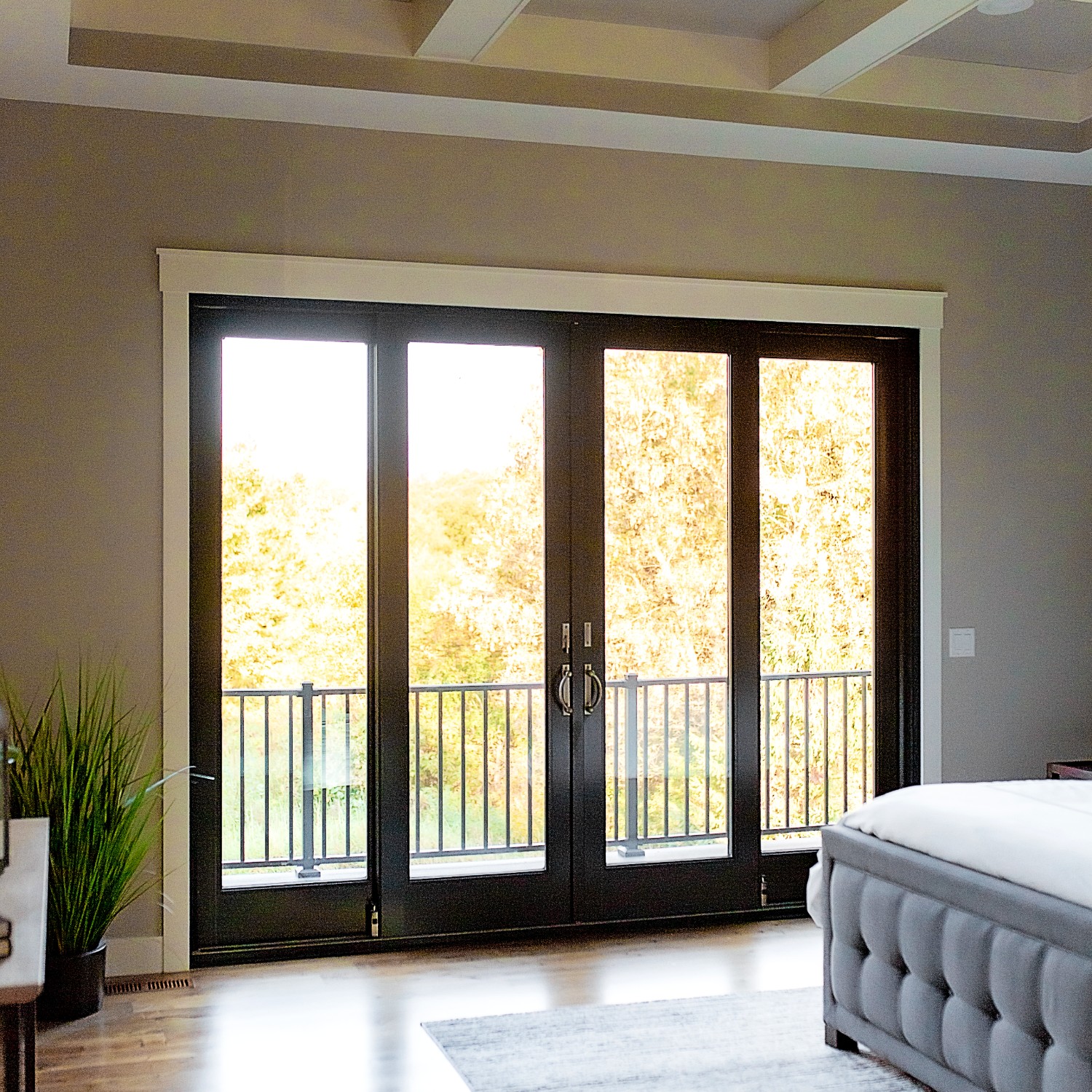 Bi-parting sliding doors make for a very wide opening for enhanced ventilation.