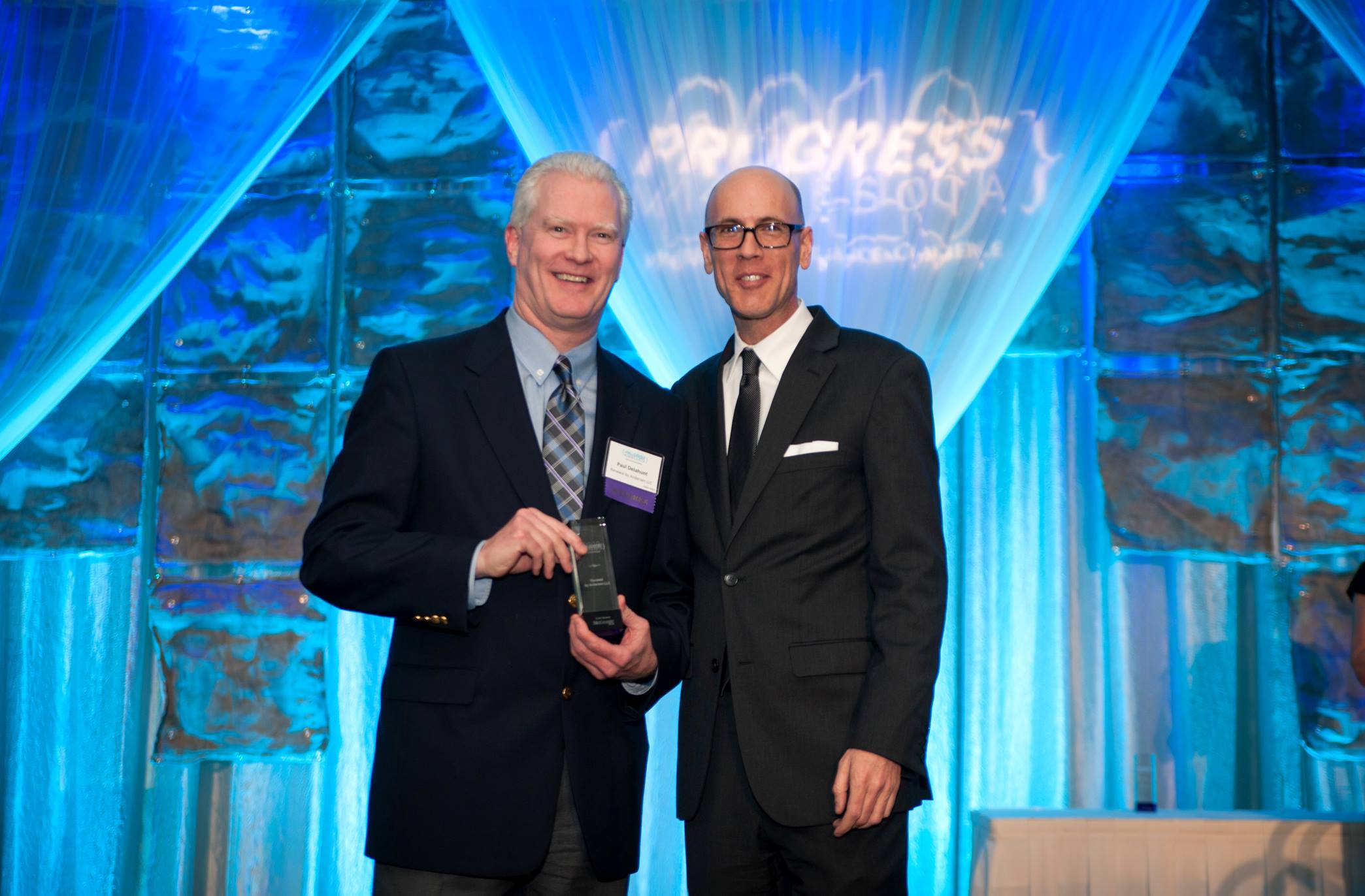 Renewal by Andersen Receives 2016 Progress Minnesota Award for Innovative Growth and Economic Development